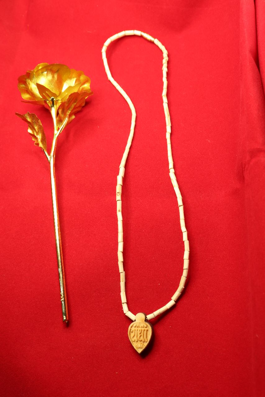 Tulsi Kanthi With Radha Locket